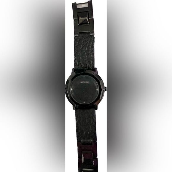XS Jet Black Nixon Women's Daringly Edgy Bobbi Watch - Picture 3 of 8